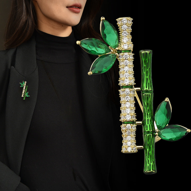 The New Chinese style high-end emerald crystal bamboo knot brooch for women